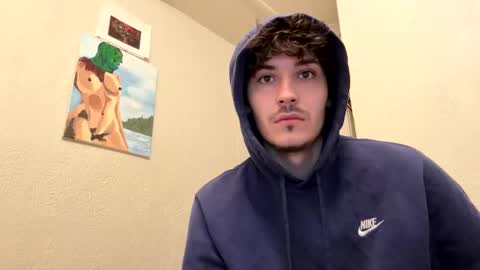 yungstudbev online show from December 20, 6:15 pm