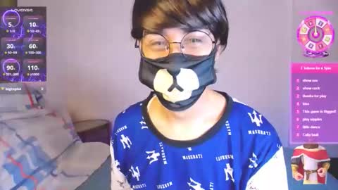 Snapshot of yuniorb chatting on November 14, 3:49 am the puppy boy online show from November 14, 3:49 am