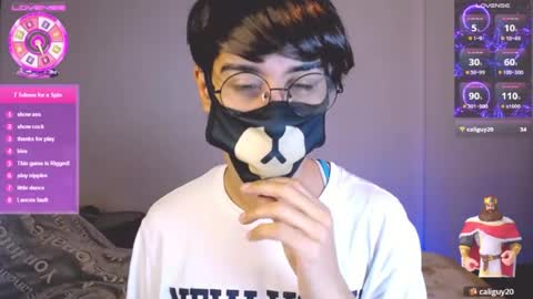 Snapshot of yuniorb chatting on July 21, 3:42 am the puppy boy online show from July 21, 3:42 am