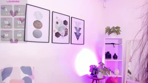 Yunna online show from September 10, 11:32 am