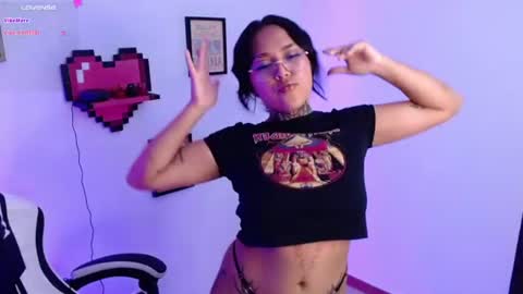 Snapshot of yunomi_1 chatting on July 26, 5:04 am Angelly online show from July 26, 5:04 am