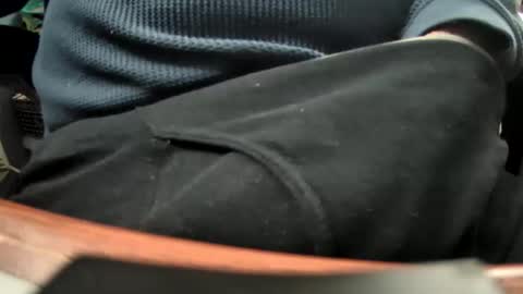 yuppers1234 online show from January 12, 2:33 pm