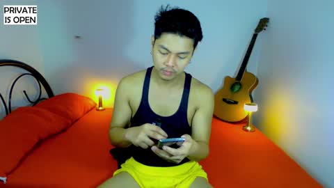 Snapshot of yuri_nation chatting on December 15, 5:34 am yuri nation online show from December 15, 5:34 am