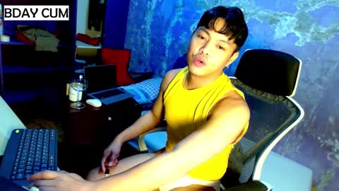 Snapshot of yuri_nation chatting on February 27, 7:44 am yuri nation online show from February 27, 7:44 am