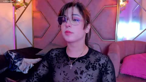 Yuri Stars online show from January 18, 12:13 am