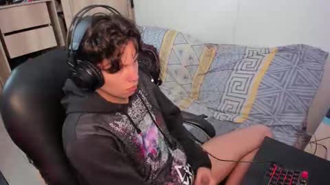 yurii_moody online show from February 13, 7:21 pm