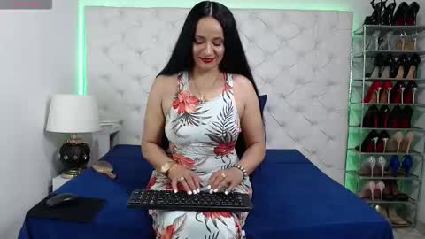    2  online show from November 27, 4:03 am