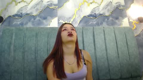 YUYIS online show from December 15, 11:14 am