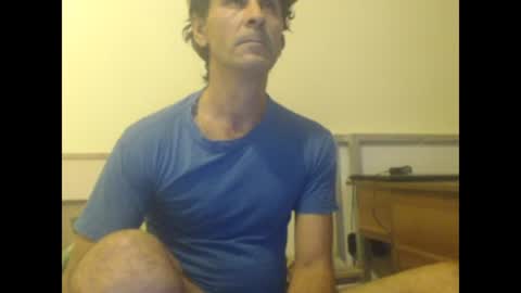 yvesstorm5 online show from December 17, 2:33 pm