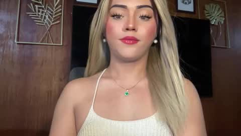 Miss Cali online show from January 9, 6:42 pm