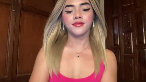 Miss Cali online show from May 29, 7:01 pm