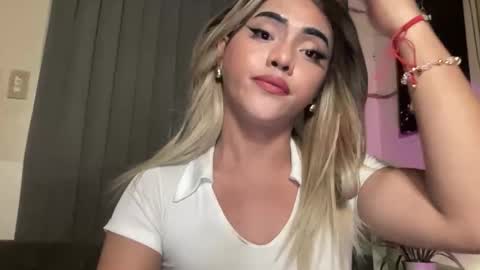 Miss Cali online show from May 31, 6:04 pm