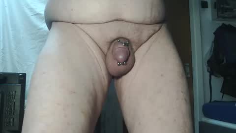 yxcvb1966 online show from March 22, 4:38 am