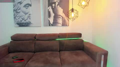 zacandmarcosmg_ online show from November 16, 3:23 am