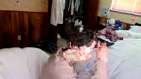 Snapshot of zacatiz379 chatting on May 7, 7:30 pm zacatiz379 online show from May 7, 7:30 pm