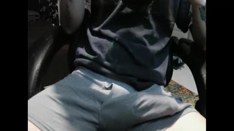 zach52590 online show from November 10, 5:34 pm