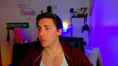 Zach Rhyder online show from March 16, 1:22 am