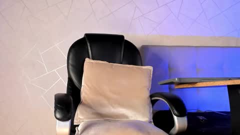 zack conor online show from February 11, 10:15 pm