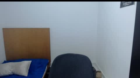 Snapshot of zack_kingg chatting on May 10, 7:52 pm Zack King online show from May 10, 7:52 pm