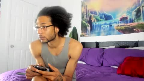 Snapshot of zack_piphermax chatting on April 7, 1:17 am Zack Pipher online show from April 7, 1:17 am