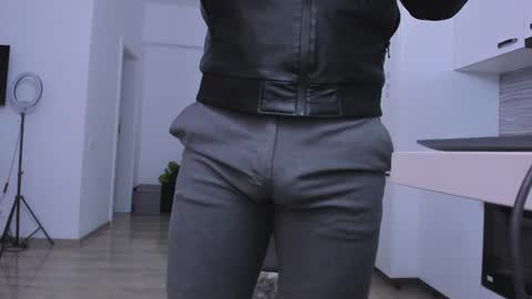 Zack online show from November 10, 11:15 pm