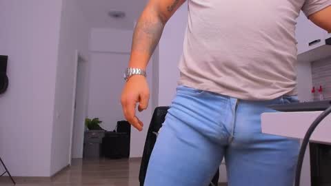 Zack online show from November 27, 8:55 pm