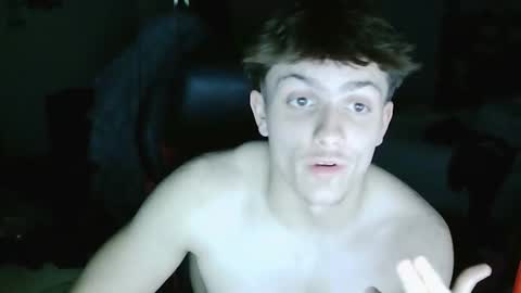 Snapshot of zackphilpp chatting on February 13, 4:19 am Zack online show from February 13, 4:19 am