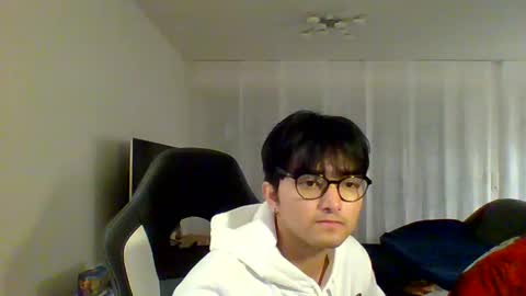 zac online show from December 2, 5:04 pm