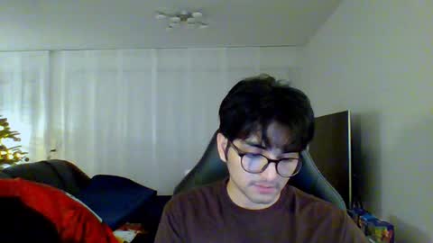 zac online show from December 20, 4:14 pm