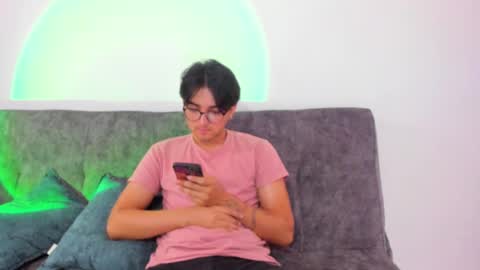 zac online show from February 25, 4:53 pm