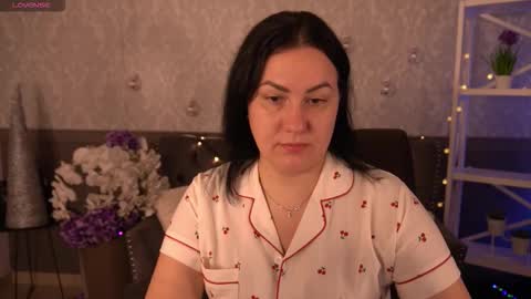 Zafiramoonn online show from January 13, 1:49 pm