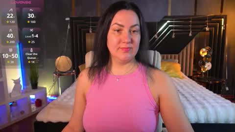 Zafiramoonn online show from March 25, 7:03 am