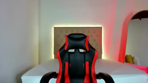 Zafiro Brown online show from October 5, 11:19 am