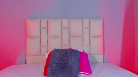 Zafiro Brown online show from January 18, 12:20 pm