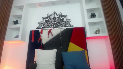 Snapshot of zafiro_cat chatting on May 28, 10:18 pm Zafiro online show from May 28, 10:18 pm