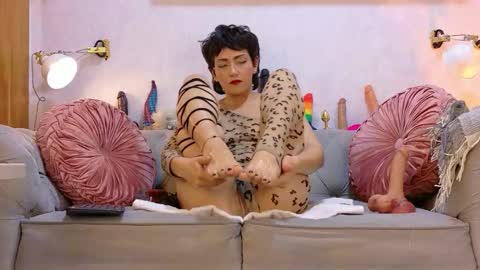 Karina  online show from October 2, 3:30 pm