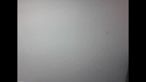 Zafiro online show from December 14, 1:00 am