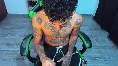 BiG Zafiro online show from March 17, 12:52 pm