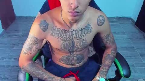 BiG Zafiro online show from May 31, 10:44 am