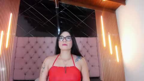 Snapshot of zaharahot chatting on May 28, 9:34 pm zaharahot online show from May 28, 9:34 pm