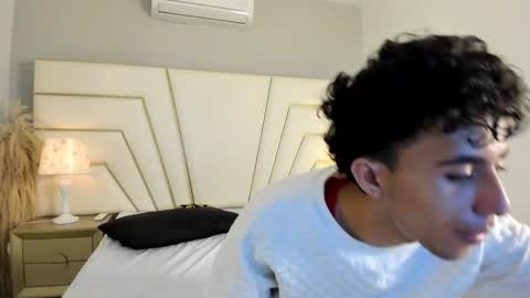 Snapshot of zahir_ashar chatting on October 29, 11:23 am zahir_ashar online show from October 29, 11:23 am