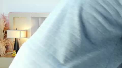 zahir_ashar online show from March 31, 12:34 am