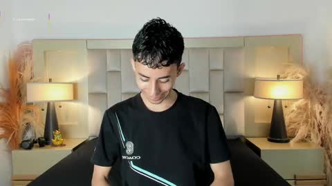 zahir_ashar online show from April 21, 11:27 am