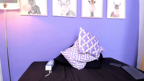  Zahira  online show from January 11, 7:17 am