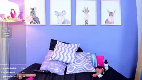  Zahira  online show from February 21, 7:12 am