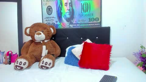  Zahira  online show from September 11, 7:03 pm