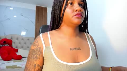 zahra_rose online show from January 16, 8:13 pm