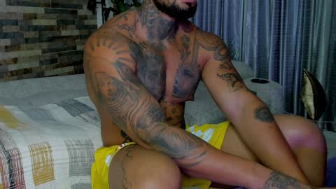 Snapshot of zain_diesel7 chatting on December 18, 9:58 am INSTAGRAM yormanfit7 online show from December 18, 9:58 am