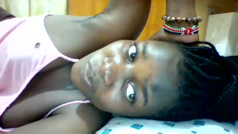 Snapshot of zainxxxx chatting on January 25, 6:46 pm zainxxxx online show from January 25, 6:46 pm