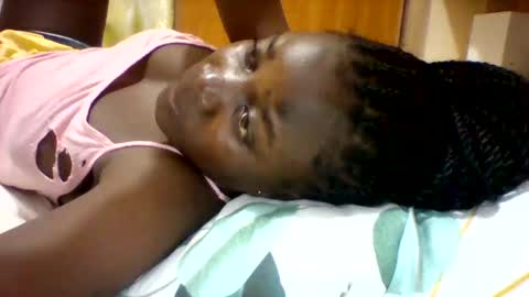 Snapshot of zainxxxx chatting on February 7, 7:06 pm zainxxxx online show from February 7, 7:06 pm